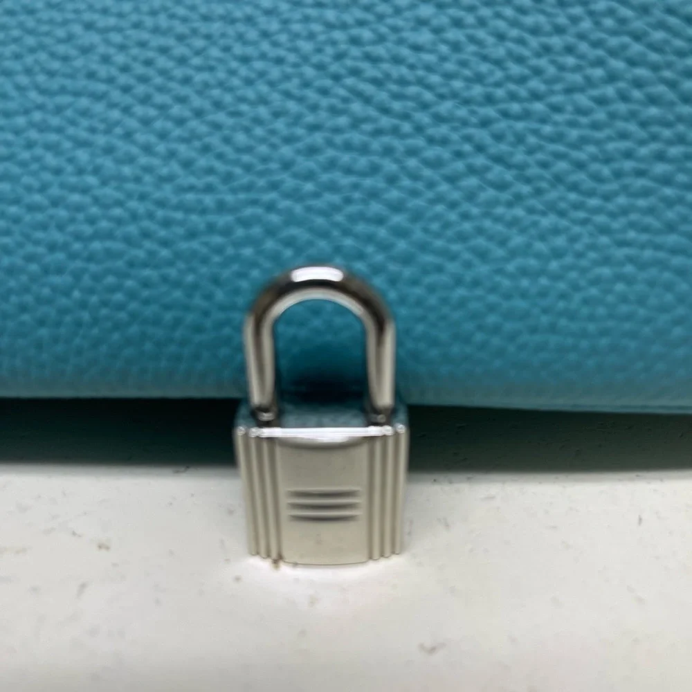 Elegant Turquoise Handbag-East West - Picture 6 of 6